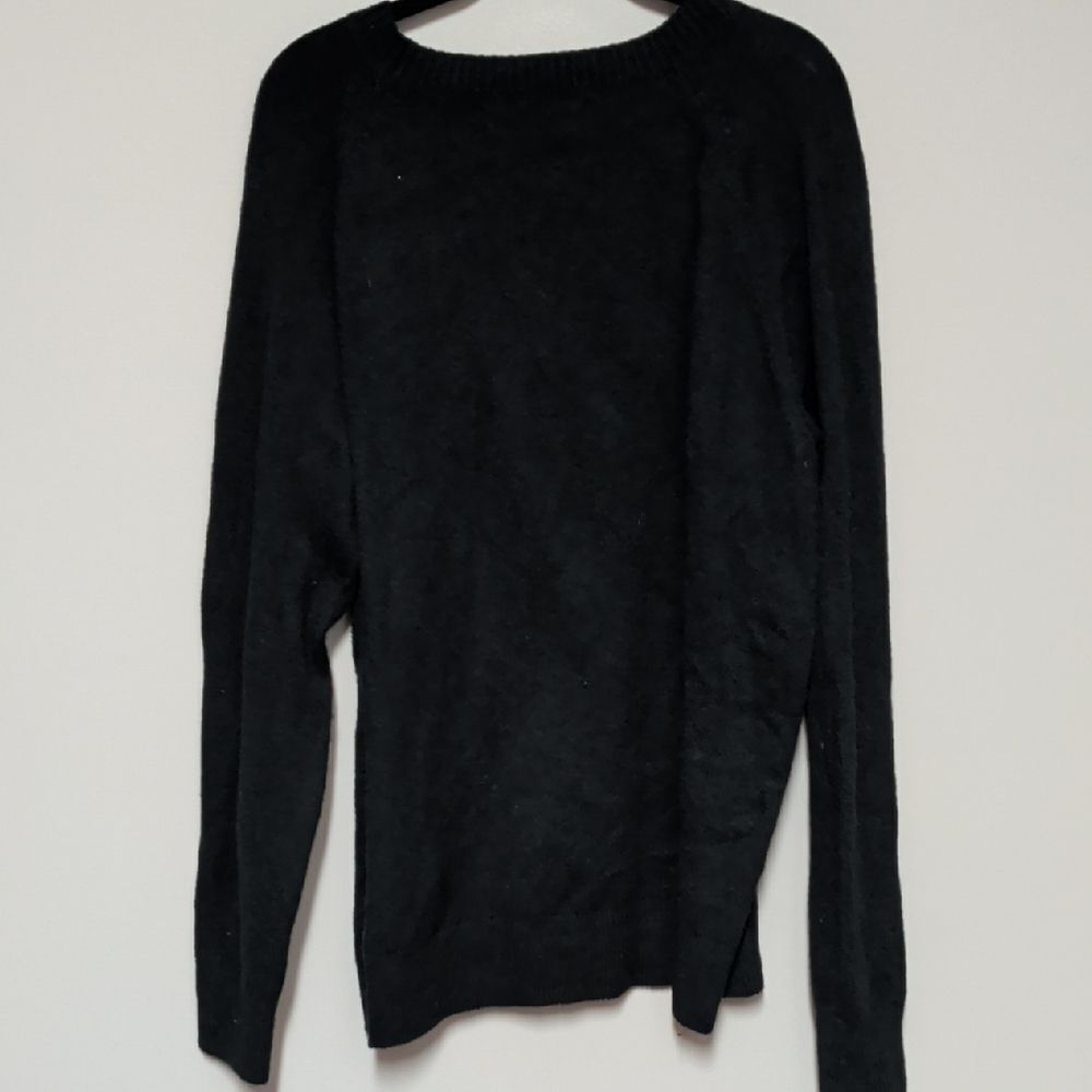 Amazon Essentials Black Knit Pullover - Picture 5 of 6